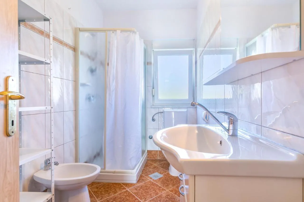 Holiday home Aretha Villa Liznjan Croatia